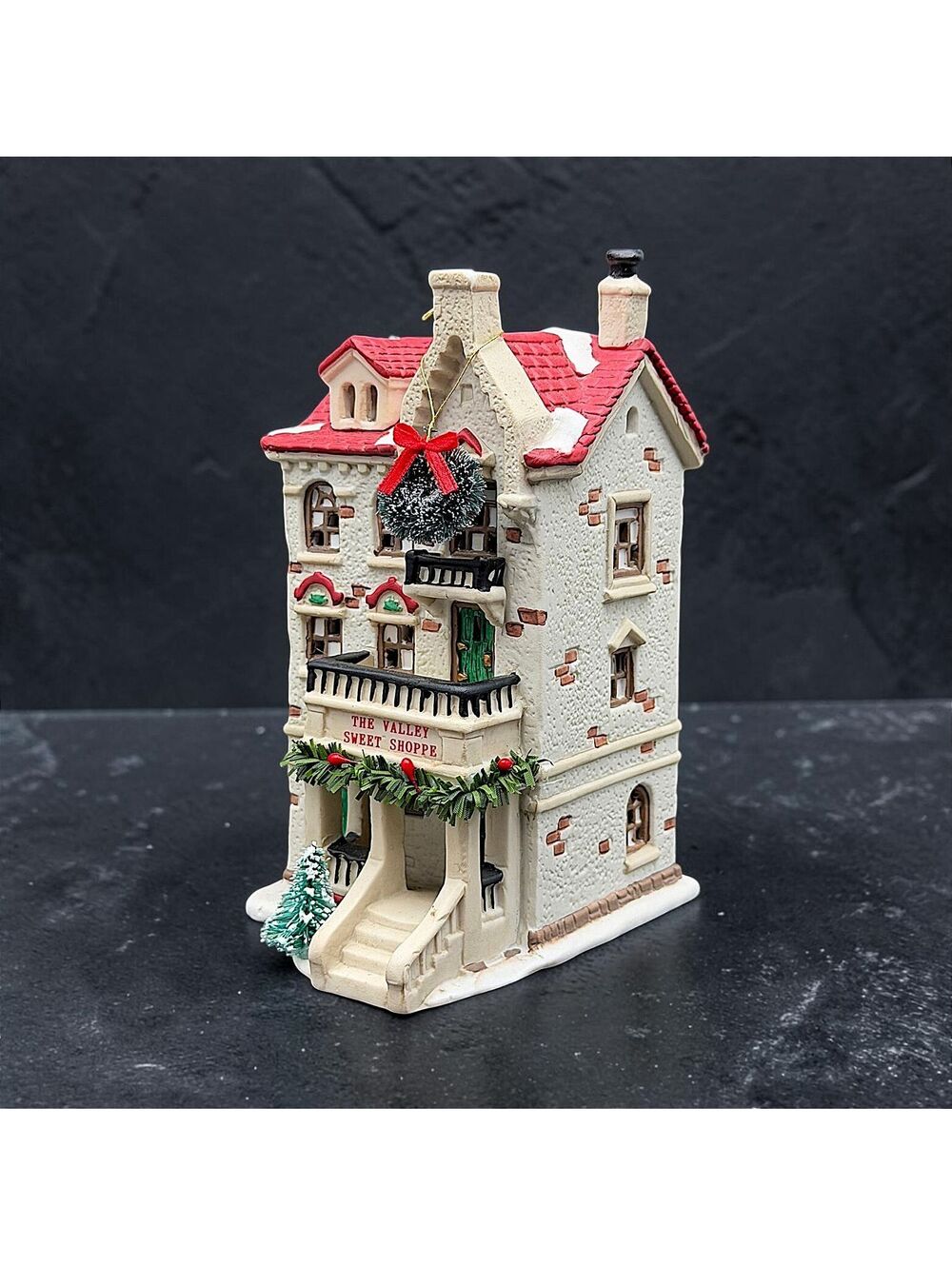 Vtg Christmas Valley The Valley Sweet Shoppe Porcelain Village Building w Box
